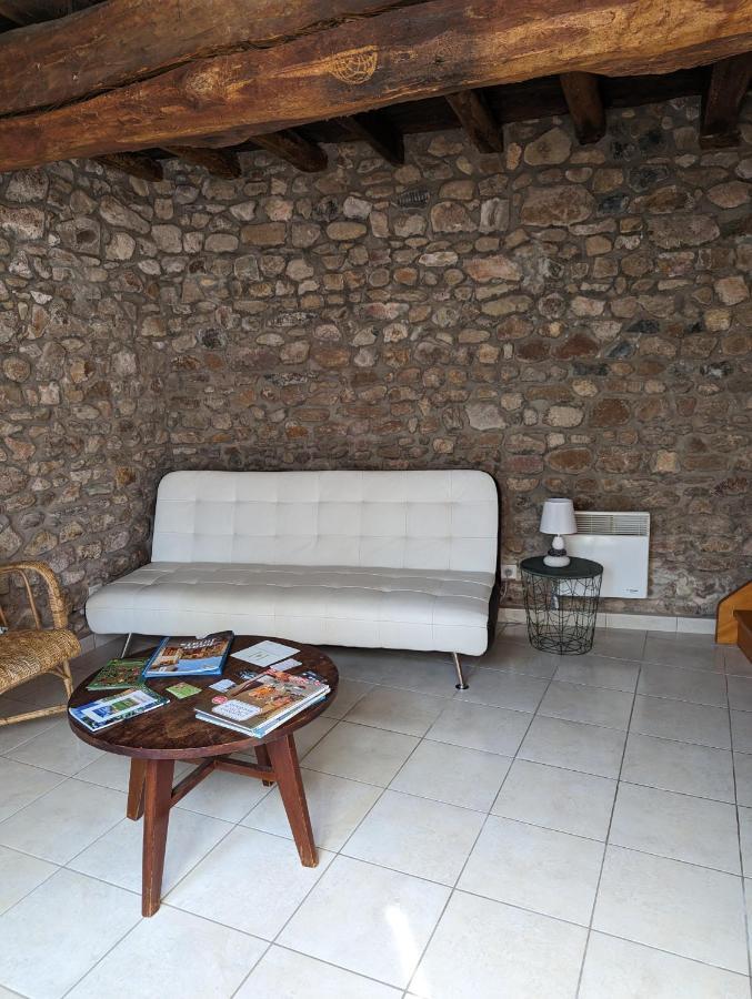 Domaine Viticole Philippe Deschamps Bed & Breakfast Beaujeu  Bagian luar foto