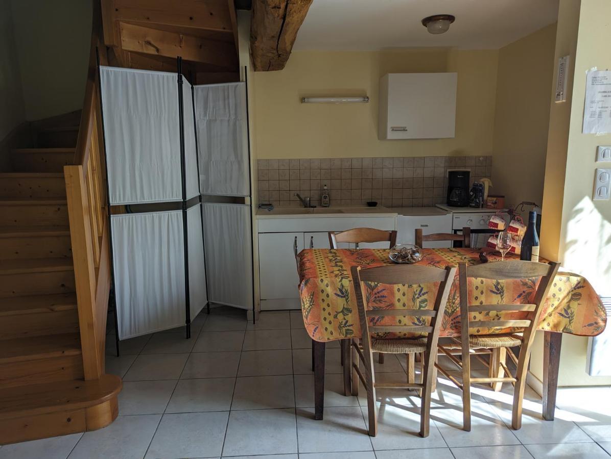 Domaine Viticole Philippe Deschamps Bed & Breakfast Beaujeu  Bagian luar foto