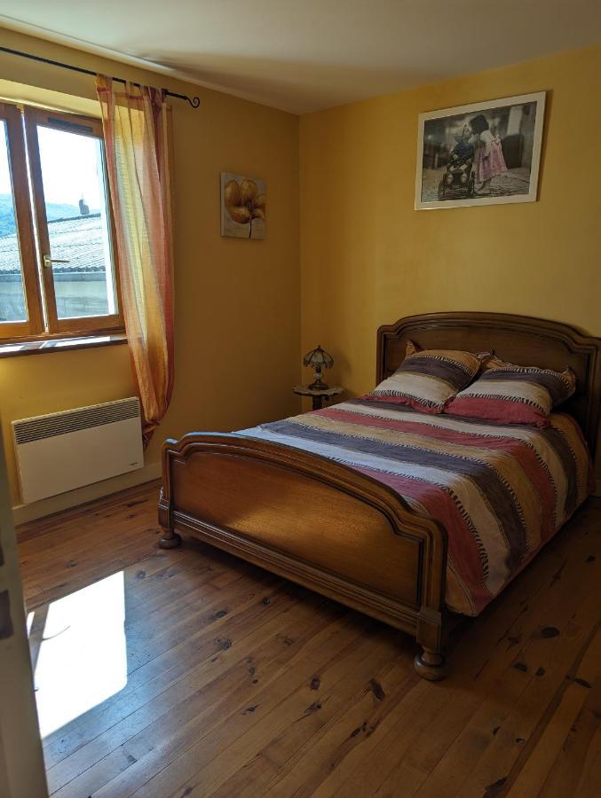 Domaine Viticole Philippe Deschamps Bed & Breakfast Beaujeu  Bagian luar foto